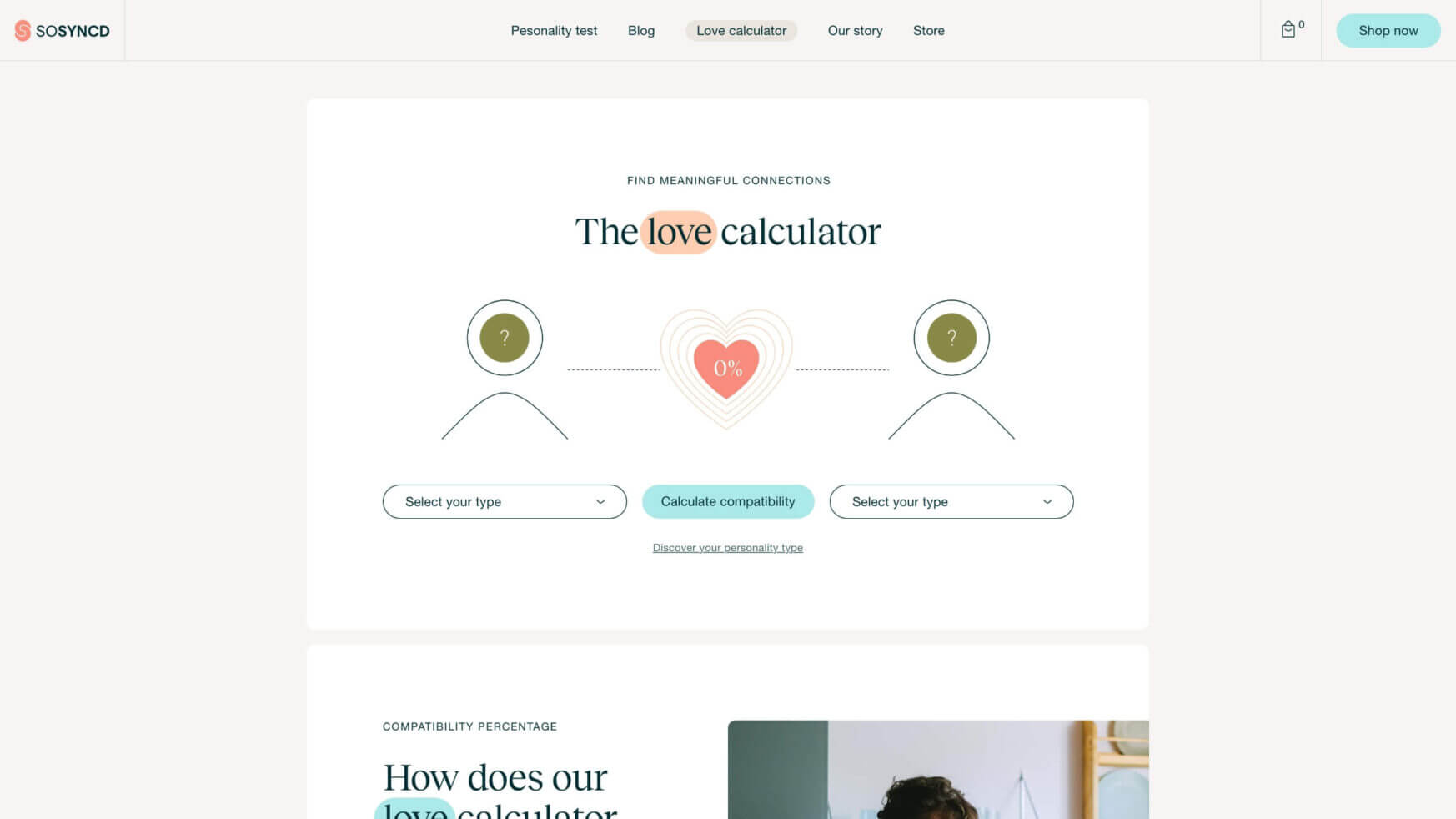 Liefdescalculator-gebruikersinterface: keuzemenu voor type, 0% hartpictogram en knop 'Compatibiliteit berekenen'.