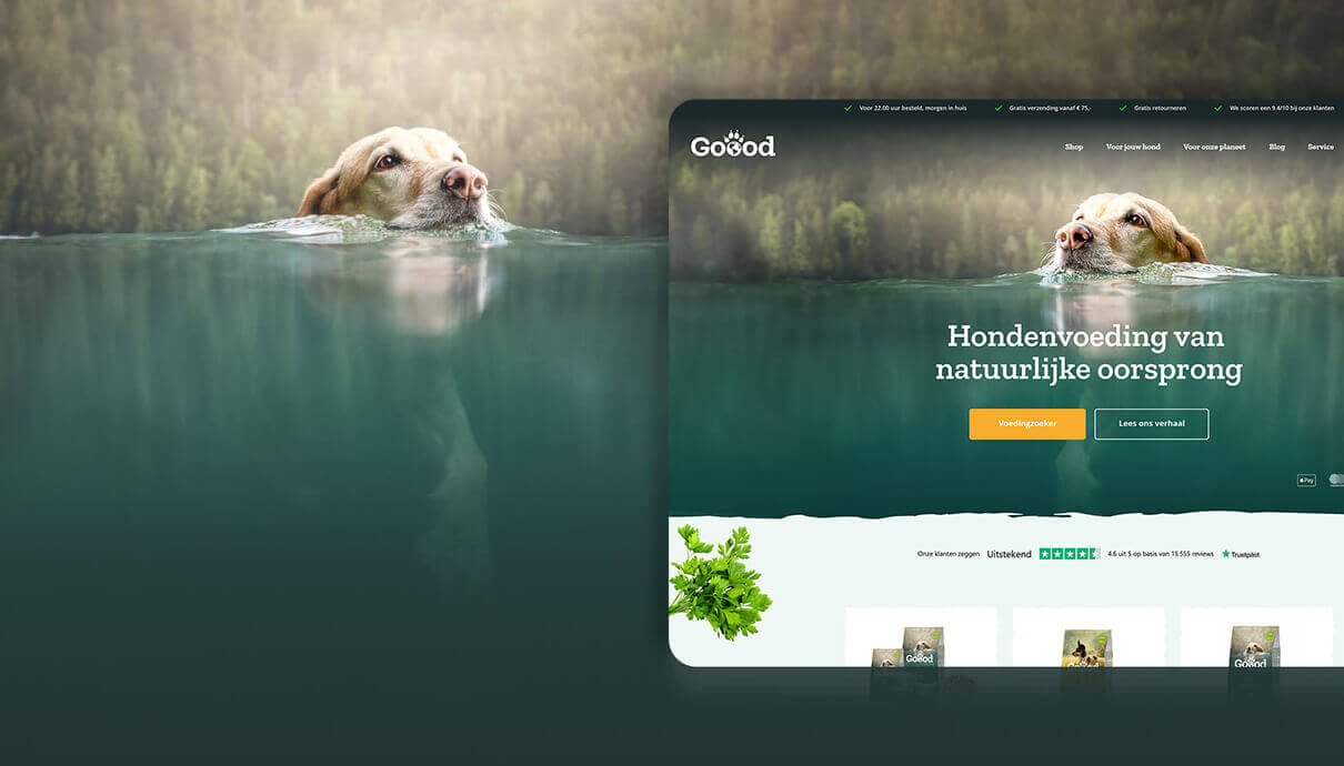 Hondenzwemmen met overlay: "Duik in natuurlijk dierenvoer! Ontdek het beste voor uw harige vriend.